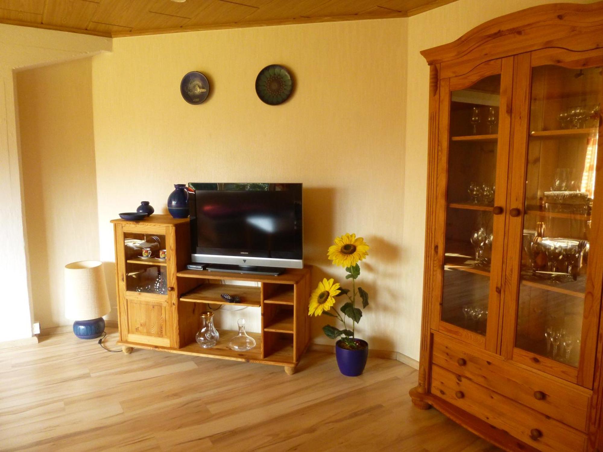 Ferienwohnung Stoeterau - Ebenerdige Fewo Mit Sonnenterrasse Erfde Εξωτερικό φωτογραφία